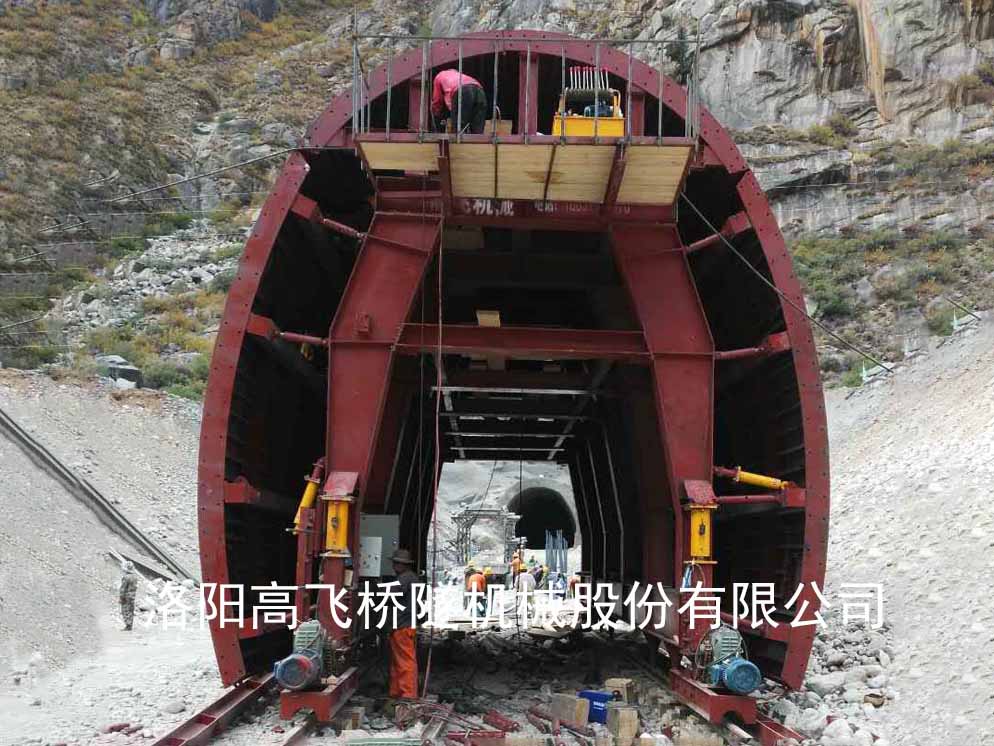 單線(xiàn)鐵路臺(tái)車(chē)